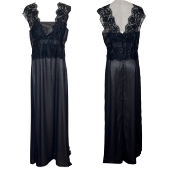 JS Collections Dresses & Skirts - JS Collection Beaded Black Lace Formal Gown. Size 14